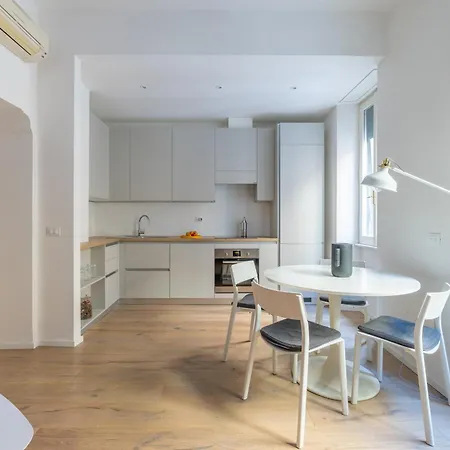 Daire Urban Chic 2 Bedroom Vatican Escape